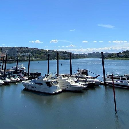Riverfront Haven Family'S Choice With Free Garage Porto Luaran gambar