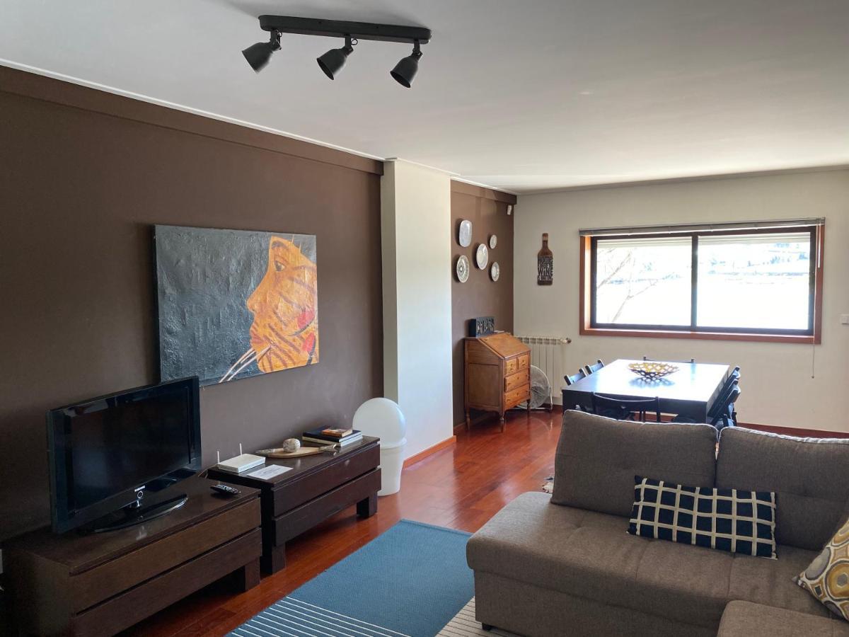 Riverfront Haven Family'S Choice With Free Garage Porto Luaran gambar